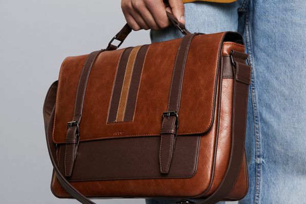 حقائب و محافظ