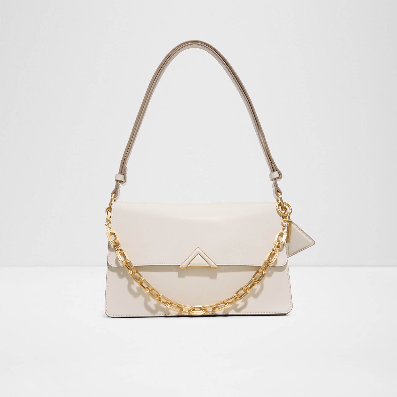 luxebag_beige_168-002-029_main_sq_nt_1600x1600