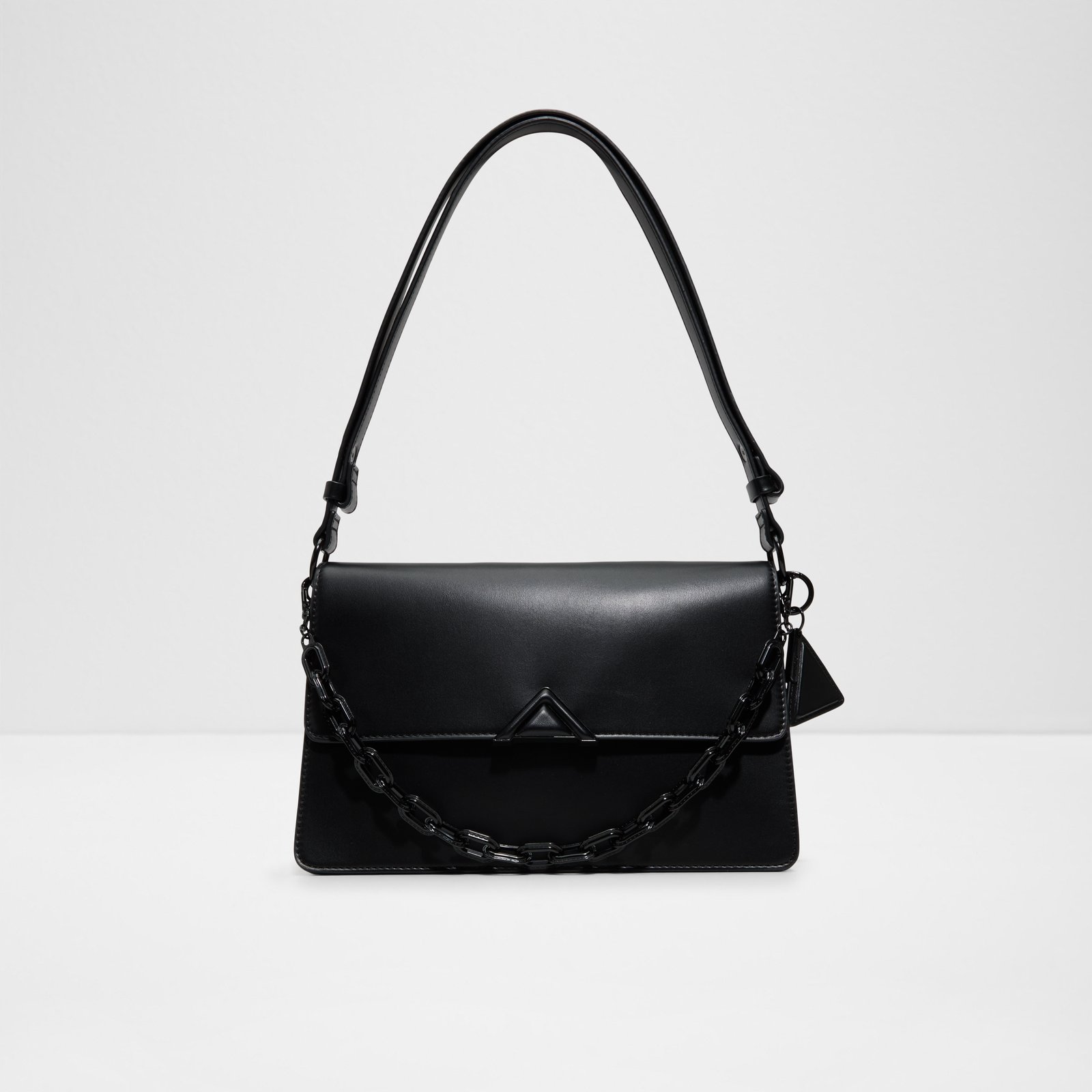 luxebag_black_008-002-029_main_sq_nt_1600x1600