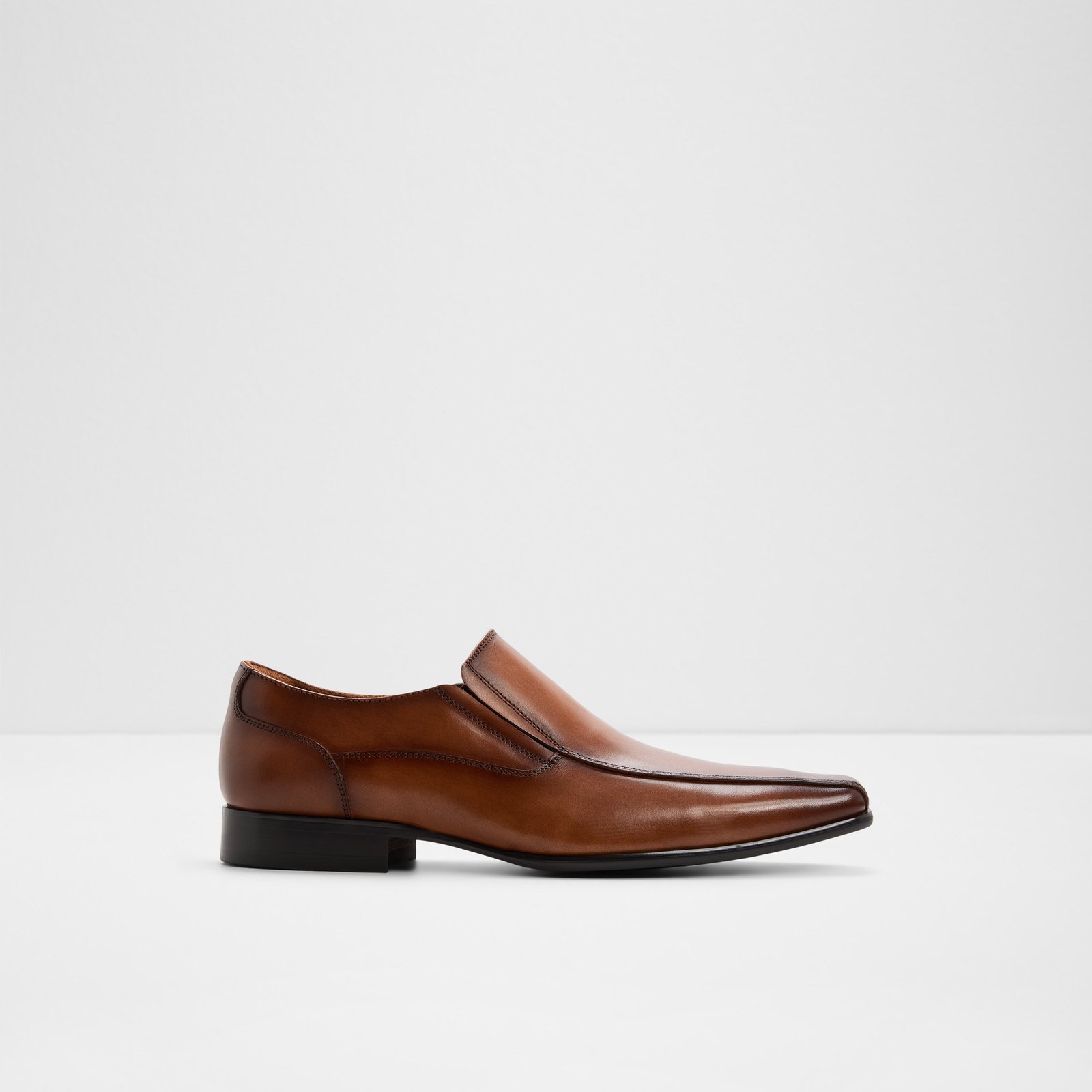 santillo_brown_220-001-043_main_sq_nt_1600x1600