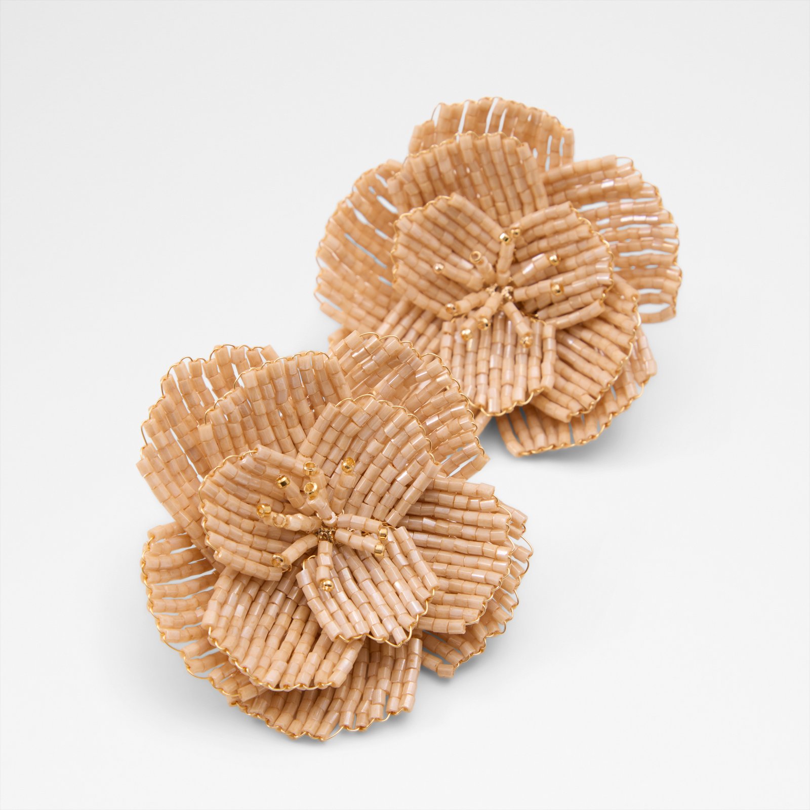 fleurish_beige_260_main_sq_nt_1600x1600