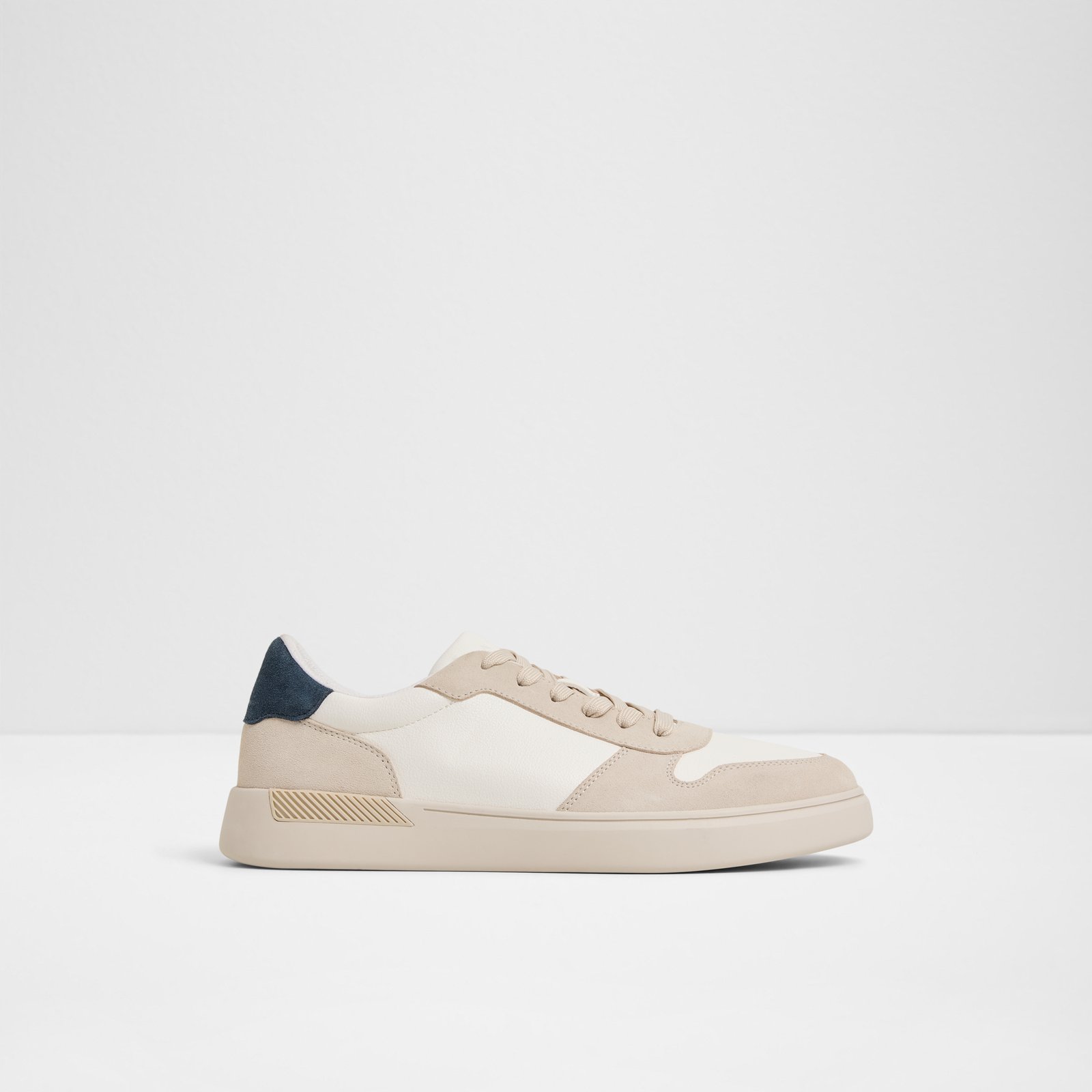 Retrosneaker