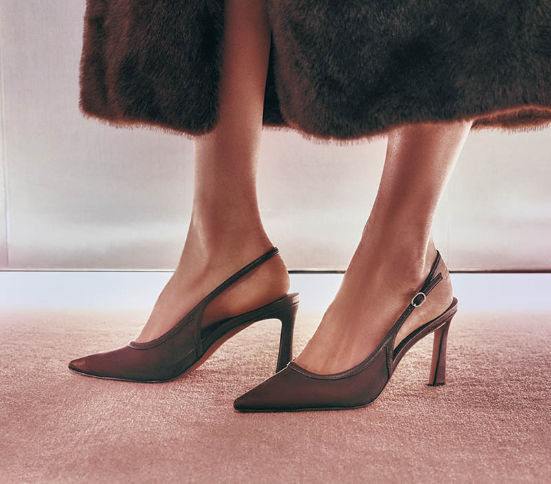 أحذية وصنادل